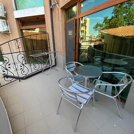 студио- плажна улица Apartmán Sozopol