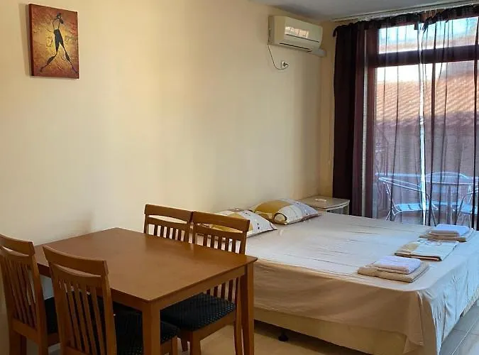 студио- плажна улица *